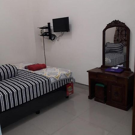 The Royal Residence Lhokseumawe エクステリア 写真
