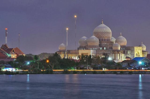 The Royal Residence Lhokseumawe エクステリア 写真